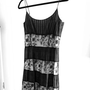 Ann Taylor dress Size 4